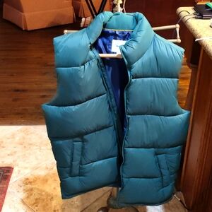 Old Navy puffer Vest women M
